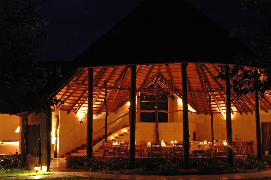 Mopane Bush Lodge Linton Екстериор снимка